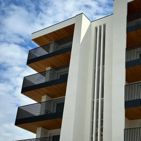 Palace With Small Swimming Pool, Private Beach, Parking * Lido di Jesolo