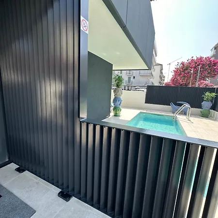 Apartment Palace With Small Swimming Pool, Private Beach, Parking